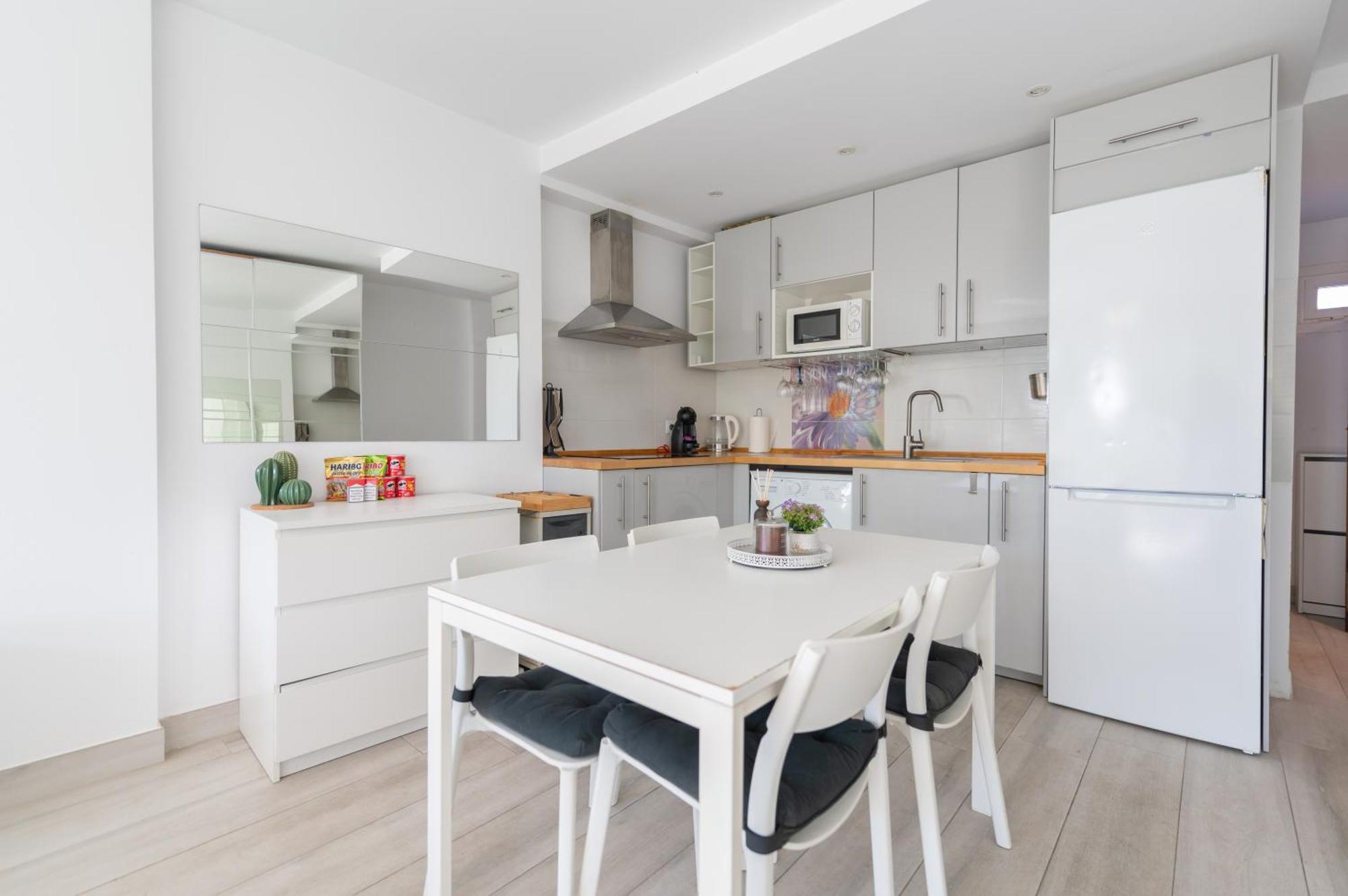 Moderno Estudio Y Piscina A 50 Metros De La Playa * Marbellac