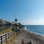 Moderno Estudio Y Piscina A 50 Metros De La Playa